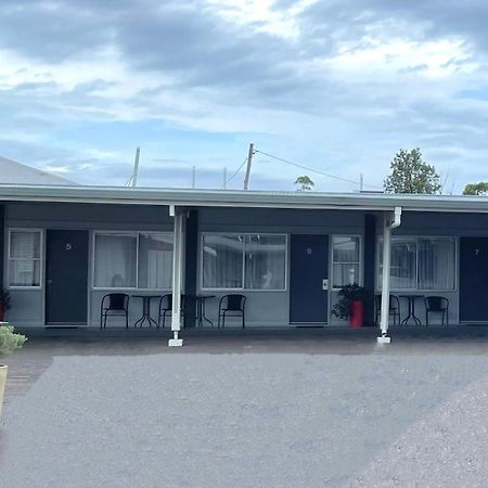 Motel Myall Dalby Bagian luar foto